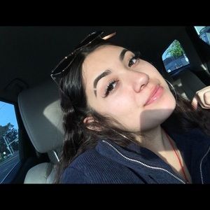 Meet your Posher, Angelina